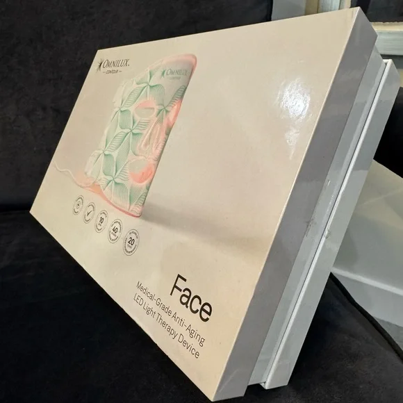 Contour LED Face Mask - Picture 10 of 16